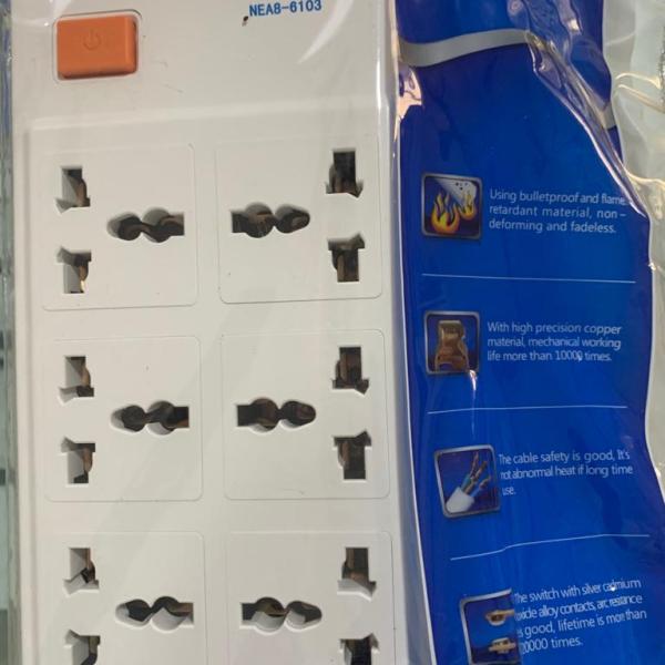 CHINT Extension Socket 6way NEA8-6103